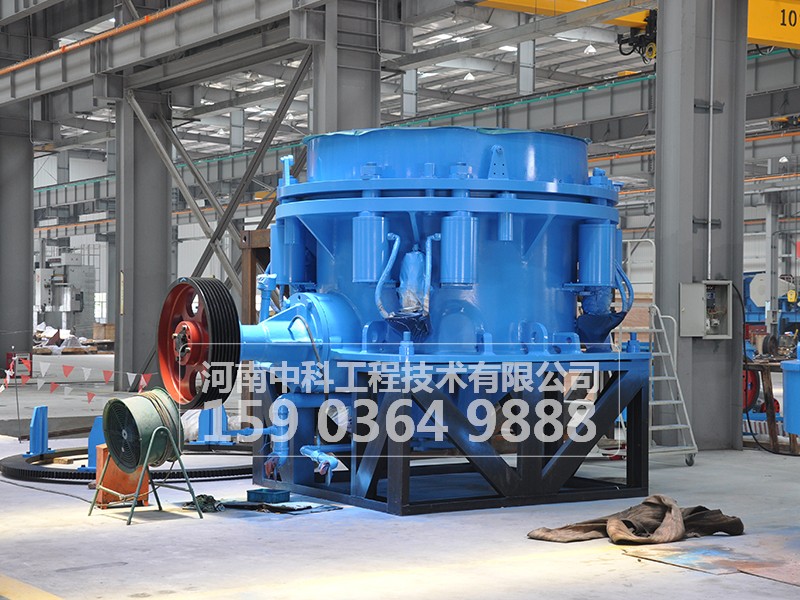 圓錐破碎機(jī)操作時應(yīng)注意什么事項(xiàng)？