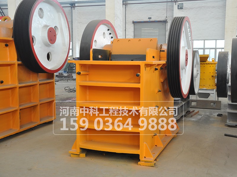 顎式破碎機(jī)襯板磨損到什么程度更換？ 