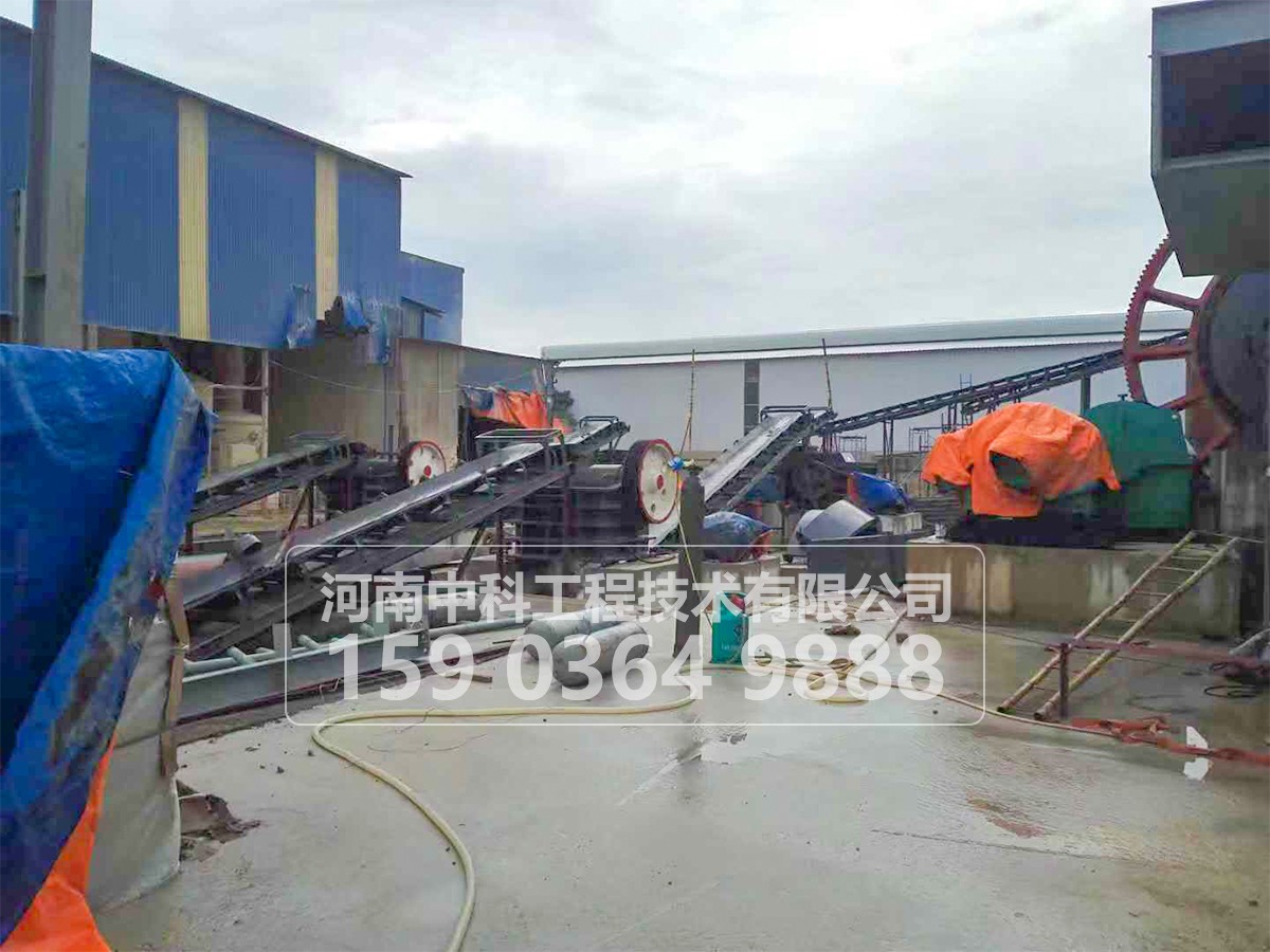 顎式破碎機的表示及大型、中型、小型定義